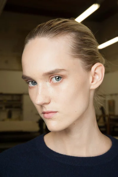 Look 29